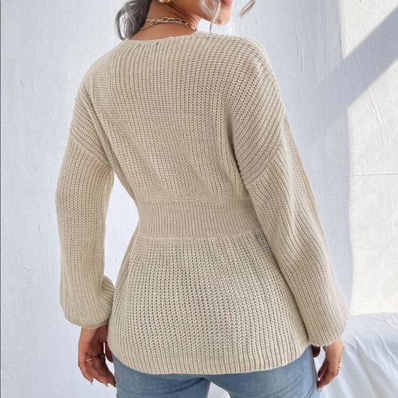 Ribbed knit sweater - Picture 3 of 3